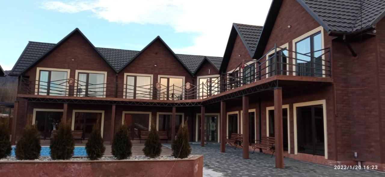 Hotel Four Seasons In Carpathians Migowo Zewnętrze zdjęcie