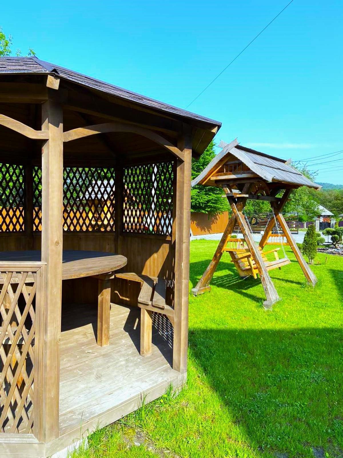 Hotel Four Seasons In Carpathians Migowo Zewnętrze zdjęcie